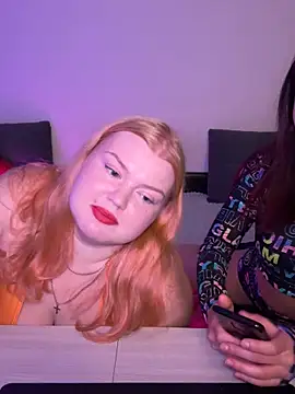 Snapshot of _Adele_Moor_ chatting on 10.12.25  Adele Moor  online show from 10.12.25