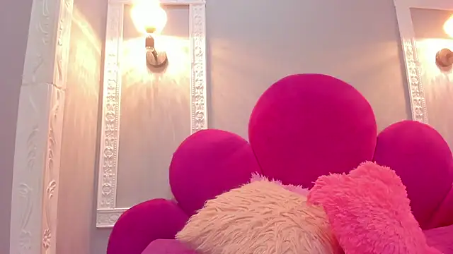 Saammy 17 online show from 12.15.25