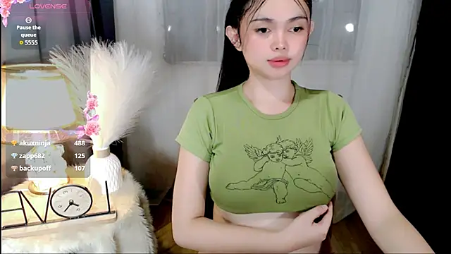 Snapshot of wildest_fantasy chatting on 06.14.26 wildest fantasy online show from 06.14.26