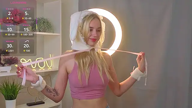 JaymieVigen online show from 10.14.25