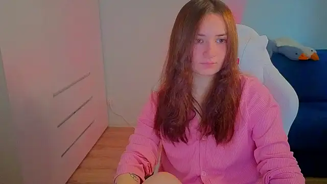 Snapshot of Lelia_Vibe chatting on 10.06.25 Lelia Vibe online show from 10.06.25