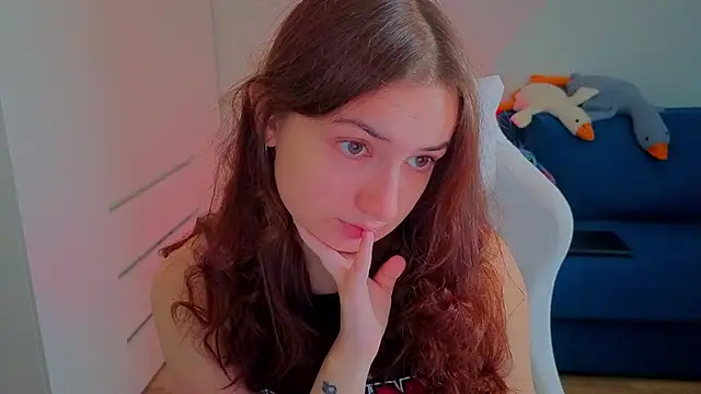 Snapshot of Lelia_Vibe chatting on 10.07.25 Lelia Vibe online show from 10.07.25