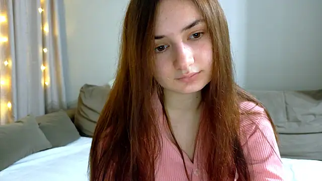 Snapshot of Lelia_Vibe chatting on 11.03.25 Lelia Vibe online show from 11.03.25