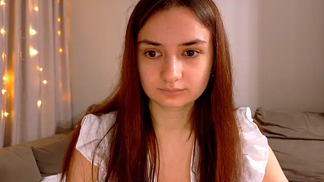 Snapshot of Lelia_Vibe chatting on 11.30.25 Lelia Vibe online show from 11.30.25