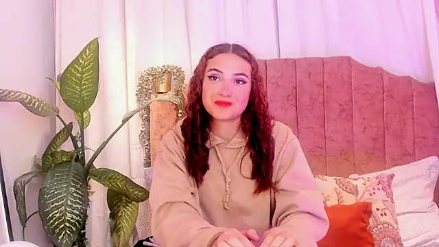 Snapshot of Anseru_ chatting on 09.25.25 Anseru online show from 09.25.25