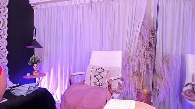 Snapshot of Anseru_ chatting on 11.11.25 Anseru online show from 11.11.25