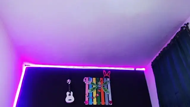 Snapshot of ingrid_zese_ chatting on 01.16.26 ingrid zese online show from 01.16.26