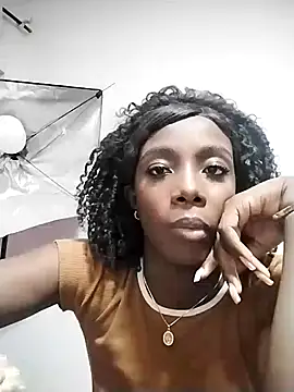 Snapshot of oshun_0 chatting on 10.22.25 oshun 0 online show from 10.22.25