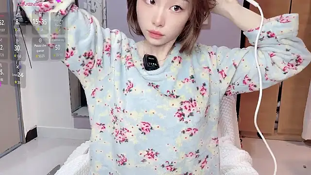 Y2Luvk online show from 12.13.25