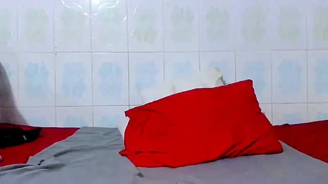 Snapshot of Eroticdollxx3 chatting on 10.02.25 Eroticdollxx3 online show from 10.02.25