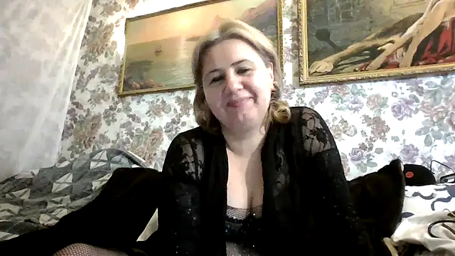 Snapshot of LustyyX chatting on 11.19.25 LustyyX online show from 11.19.25