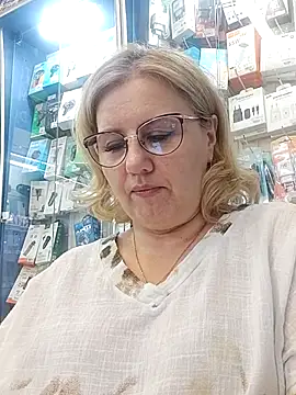 Snapshot of LustyyX chatting on 06.19.26 LustyyX online show from 06.19.26