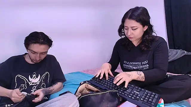annyharriis online show from 08.07.26