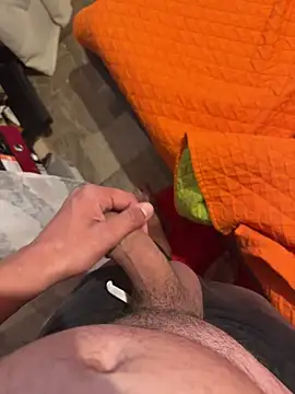 Snapshot of Stathistrian chatting on 10.12.25 Stathistrian online show from 10.12.25