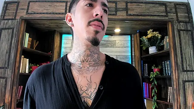 Donovan Desmond online show from 05.22.26