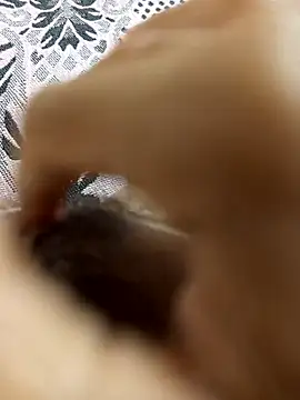 Snapshot of hendy692 chatting on 11.08.25 hendy692 online show from 11.08.25