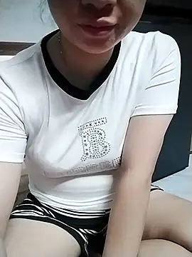 Snapshot of Mie_rose chatting on 09.10.25 Mie rose online show from 09.10.25