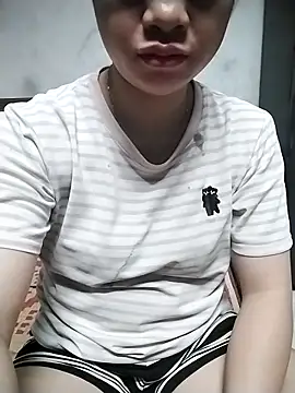 Snapshot of Mie_rose chatting on 09.27.25 Mie rose online show from 09.27.25