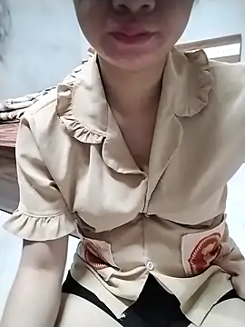 Snapshot of Mie_rose chatting on 10.08.25 Mie rose online show from 10.08.25