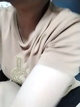 Snapshot of Mie_rose chatting on 10.19.25 Mie rose online show from 10.19.25