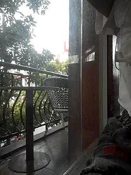 Snapshot of ahoa_Tk chatting on 09.12.25 ahoa Tk online show from 09.12.25