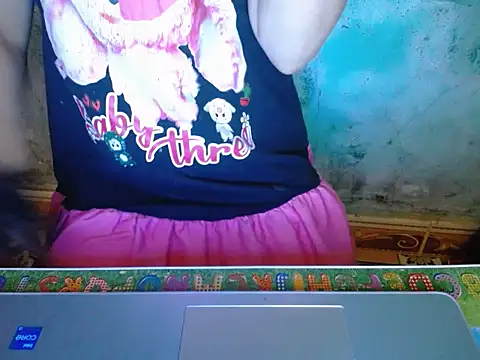 Snapshot of ahoa_Tk chatting on 10.23.25 ahoa Tk online show from 10.23.25