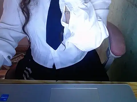 Snapshot of ahoa_Tk chatting on 02.15.26 ahoa Tk online show from 02.15.26