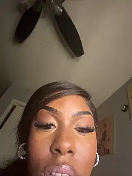 Snapshot of thagoodpussyhoe101 chatting on 04.16.26 thagoodpussyhoe101 online show from 04.16.26