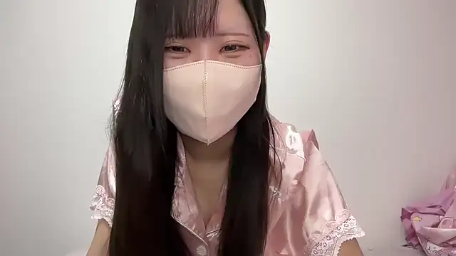 Snapshot of noa_uxu chatting on 11.11.25 noa uxu online show from 11.11.25