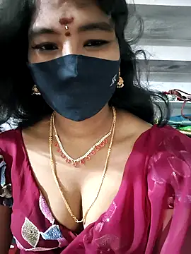 Snapshot of srav43 chatting on 10.06.25 srav43 online show from 10.06.25