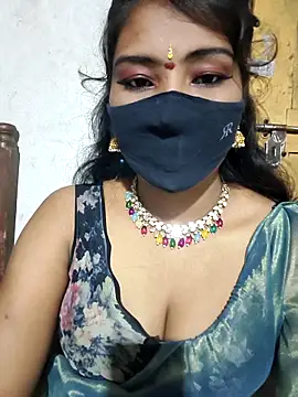 Snapshot of srav43 chatting on 10.23.25 srav43 online show from 10.23.25