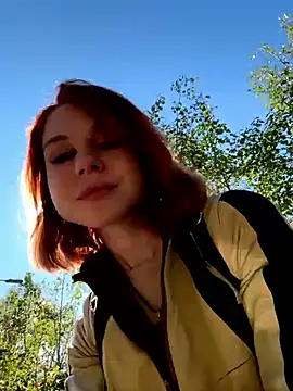 Snapshot of RosieSecret chatting on 09.09.25 RosieSecret online show from 09.09.25