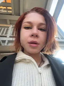 Snapshot of RosieSecret chatting on 11.07.25 RosieSecret online show from 11.07.25