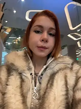 Snapshot of RosieSecret chatting on 11.25.25 RosieSecret online show from 11.25.25