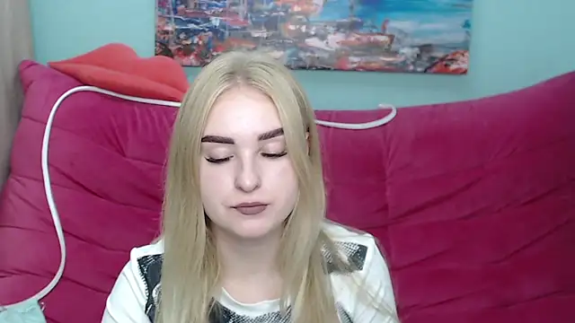 SofySofty online show from 10.25.25