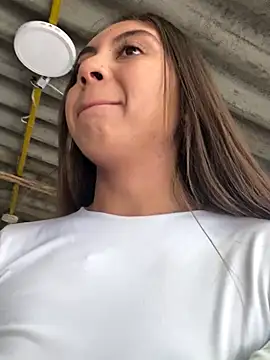 Sara-cooper2 online show from 09.19.25