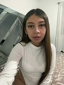 Sara-cooper2 online show from 03.21.26