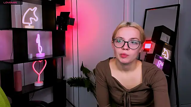 Snapshot of rose_style chatting on 11.12.25 rose style online show from 11.12.25