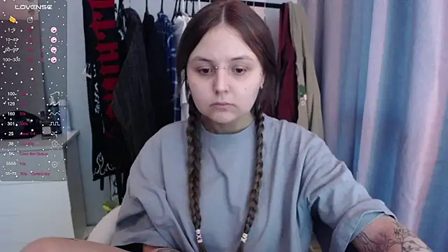 Snapshot of vendymories chatting on 02.16.26 vendymories online show from 02.16.26