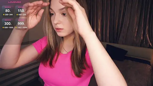 NguyetHankey online show from 12.01.25