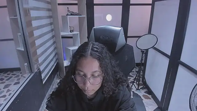 Noahsmitth  online show from 10.13.25