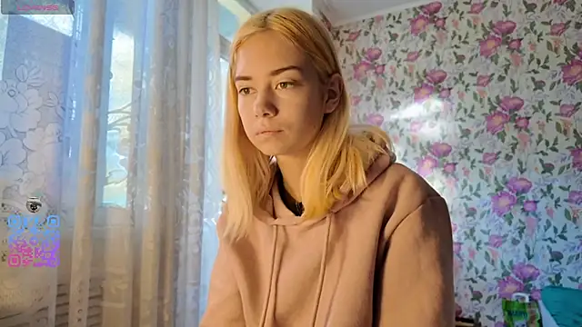 Witching Moon online show from 10.01.25