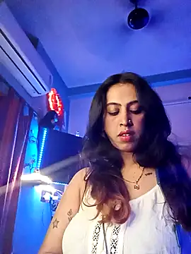 Love Beauty01 online show from 03.02.26