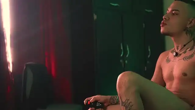 AlphaMasterXxx online show from 02.03.26