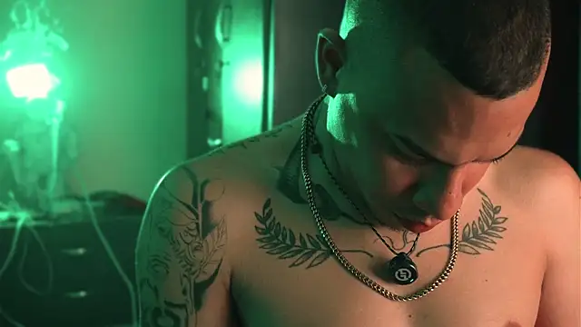 AlphaMasterXxx online show from 04.09.26