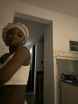 EmilyKisx online show from 11.21.25