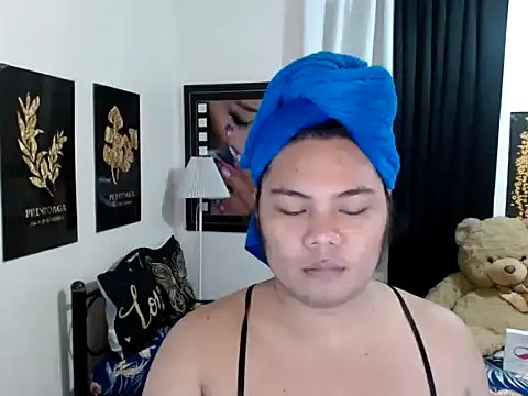 TSbrianaHugeCock online show from 02.27.26