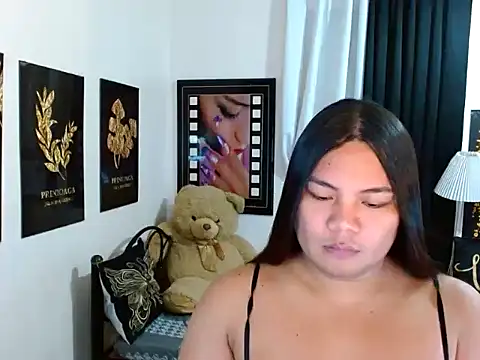 TSbrianaHugeCock online show from 03.22.26