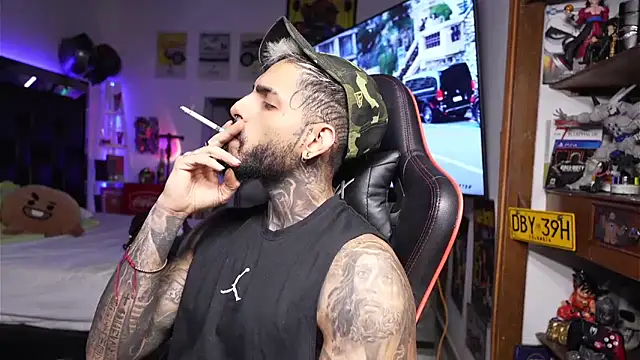 logan hugh8 online show from 03.21.26