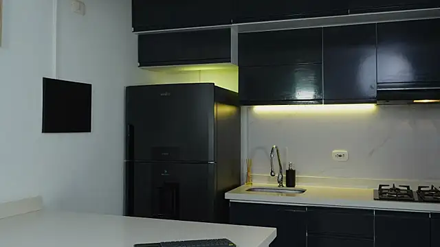 Timmyshy  online show from 11.13.25